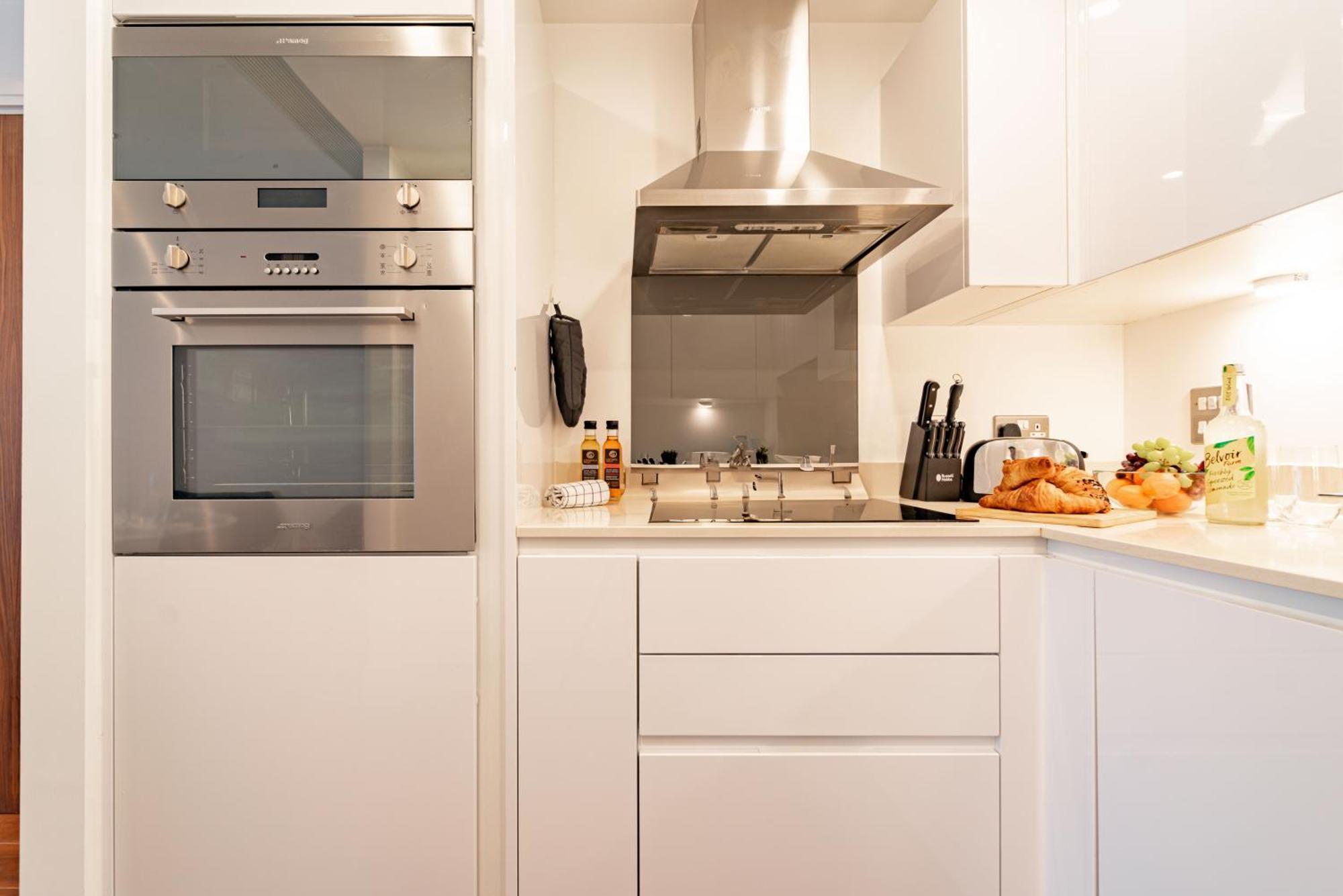 Stylish And Comfortable Canary Wharf Apartment Perfect For Long Stays Londres Extérieur photo