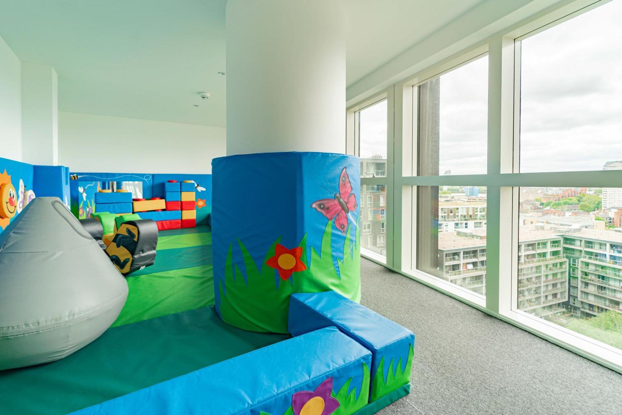 Stylish And Comfortable Canary Wharf Apartment Perfect For Long Stays Londres Extérieur photo